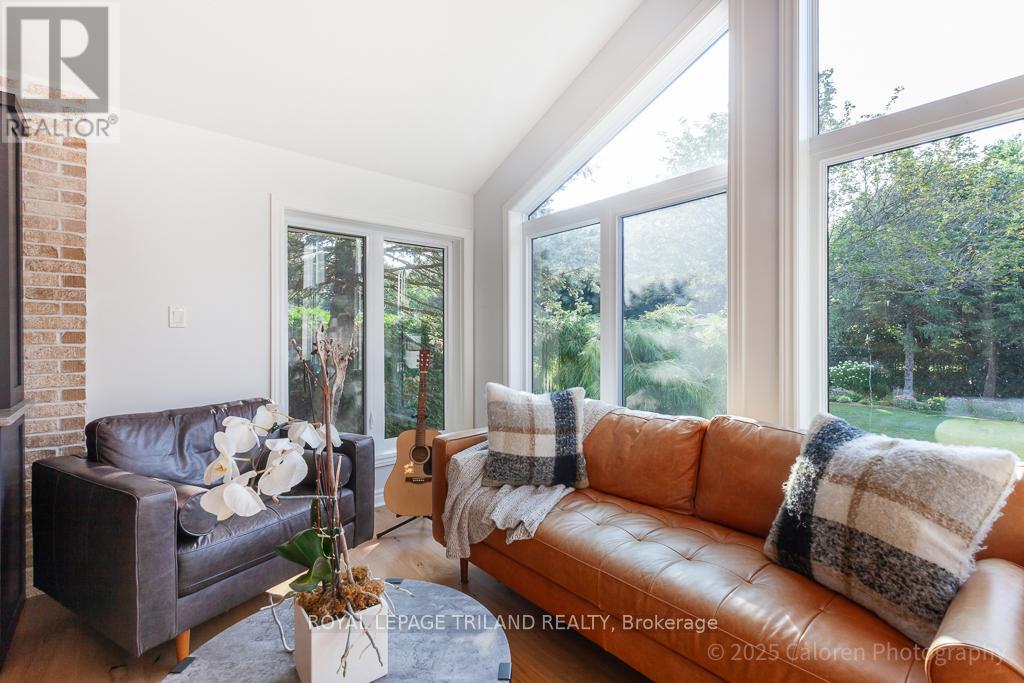 25 Monteith Avenue, Thames Centre, Ontario  N0M 2P0 - Photo 17 - X12399130