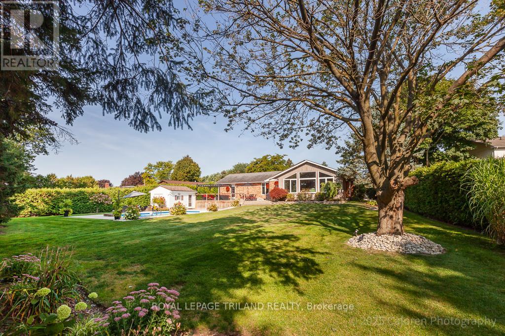 25 Monteith Avenue, Thames Centre, Ontario  N0M 2P0 - Photo 43 - X12399130