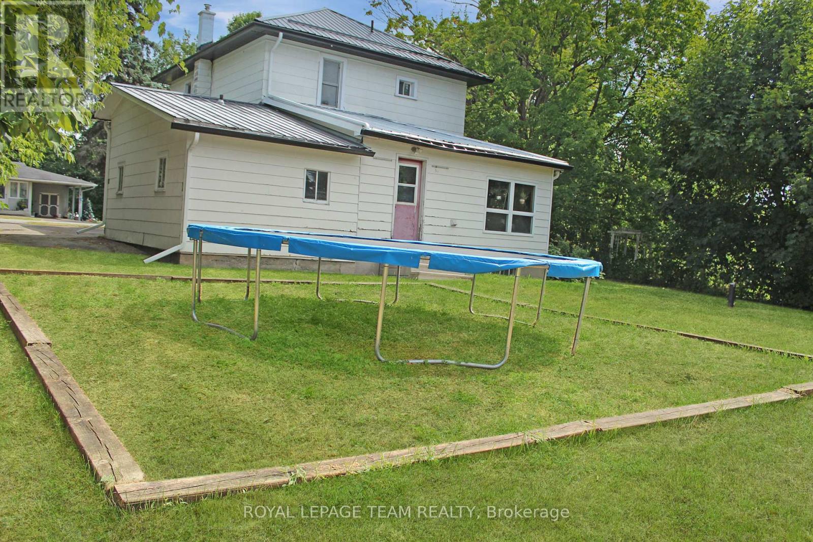 191 Dalkeith Street, Mississippi Mills, Ontario  K0A 2X0 - Photo 30 - X12399123