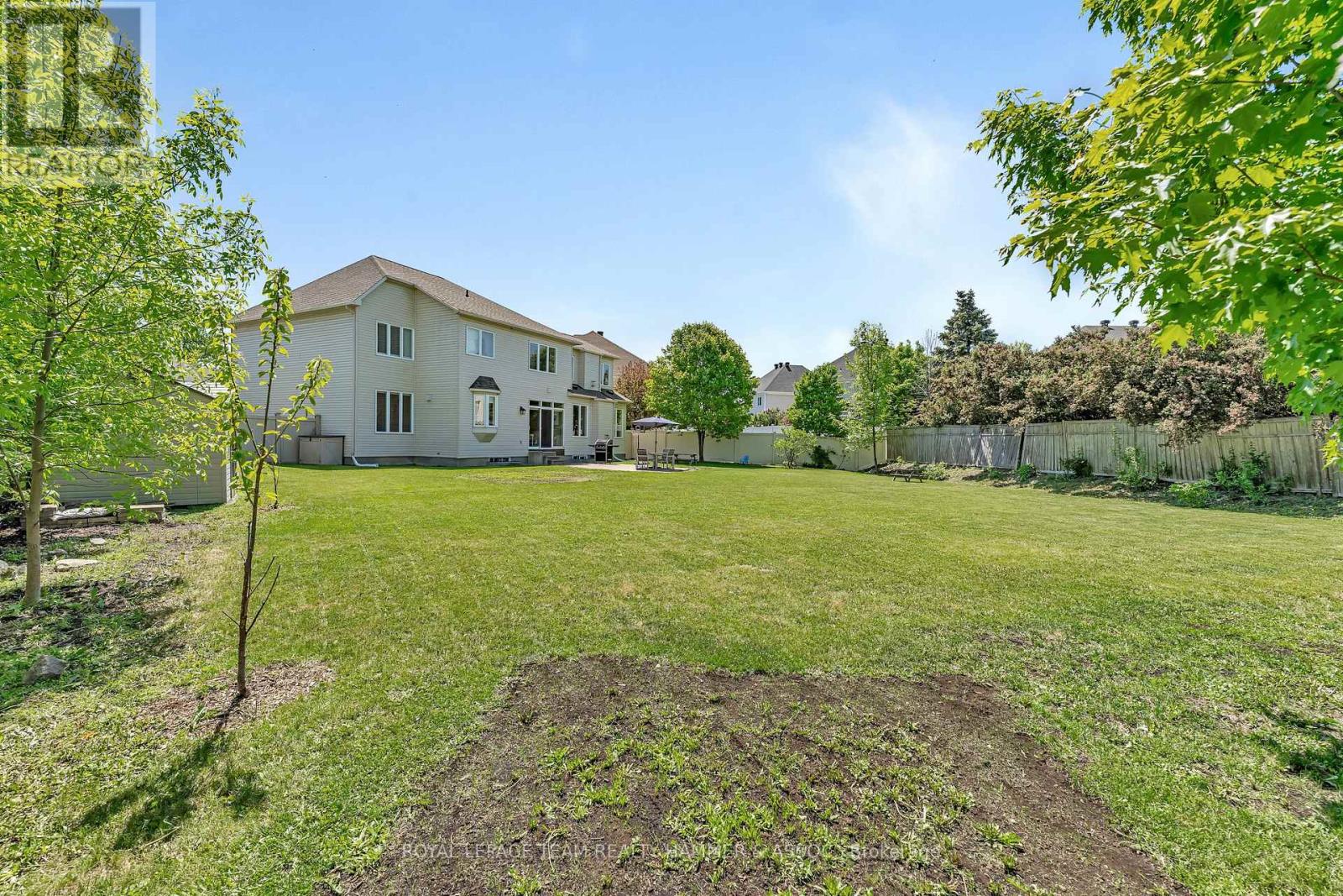 24 Tierney Drive, Ottawa, Ontario  K2J 4T3 - Photo 43 - X12399118