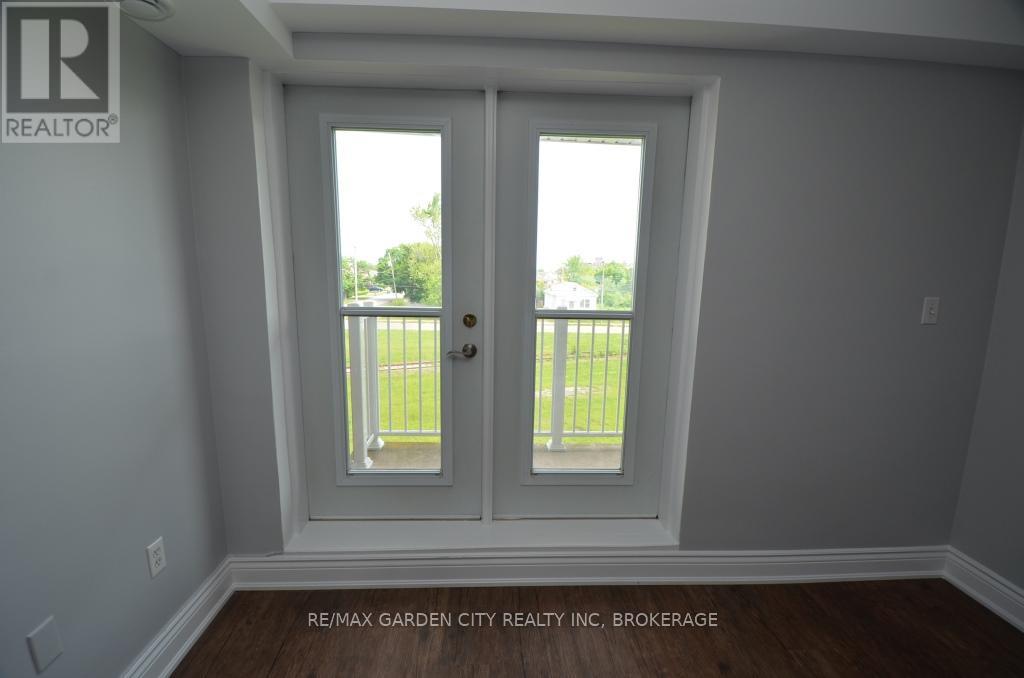 30 Cunningham Street, Thorold, Ontario  L2V 3K8 - Photo 28 - X12399097