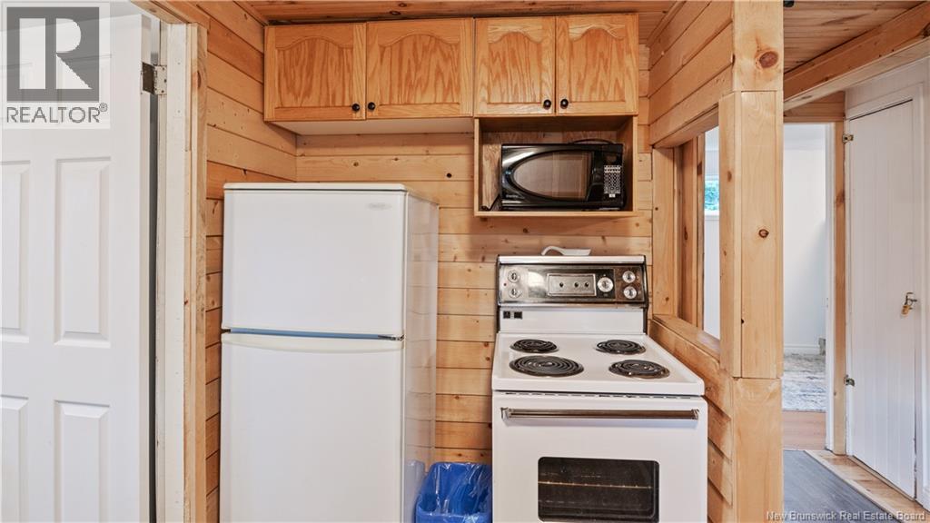 6 Ste Marie Street, Grand-Barachois, New Brunswick  E4P 8N5 - Photo 11 - NB126556