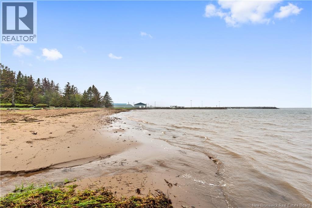 6 Ste Marie Street, Grand-Barachois, New Brunswick  E4P 8N5 - Photo 25 - NB126556