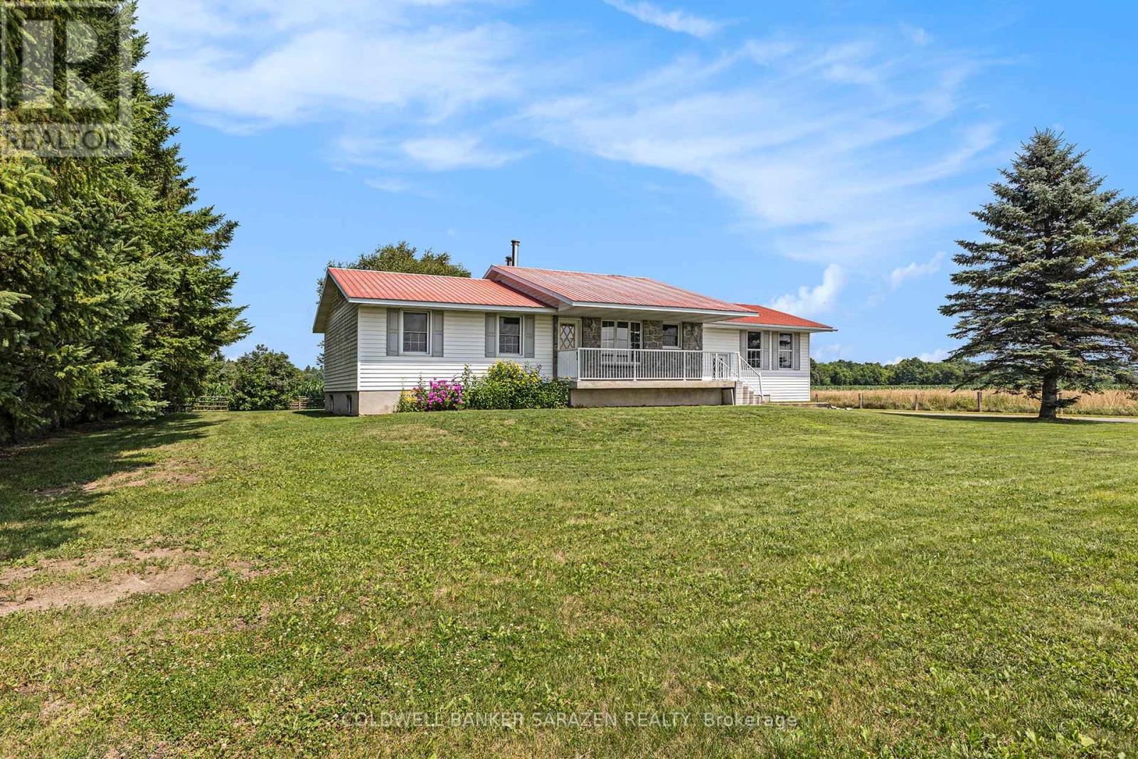 402 Scheel Drive, Mcnab/braeside, Ontario  K7S 3G8 - Photo 5 - X12395922