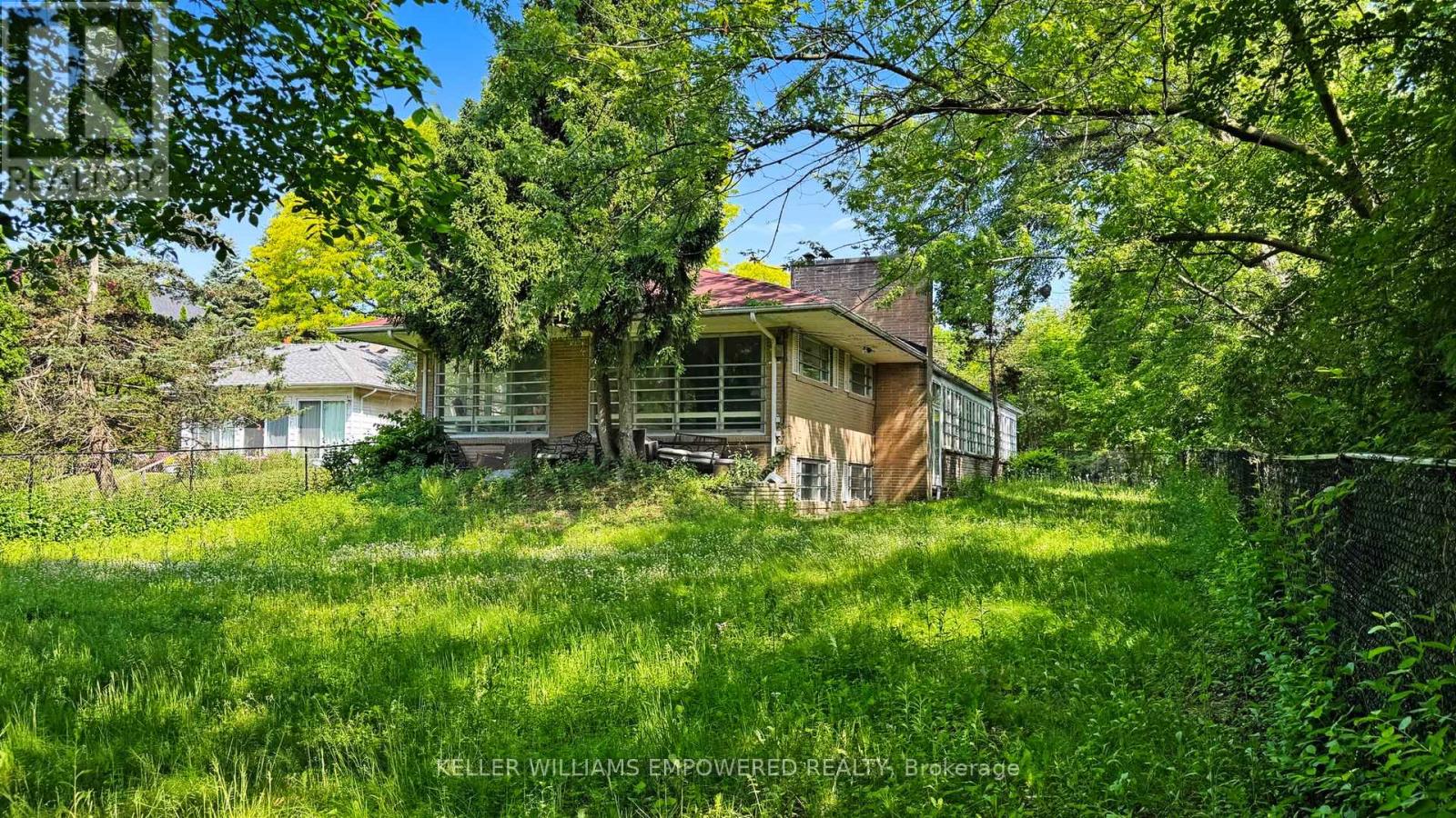 117 Arjay Crescent, Toronto, Ontario  M2L 1C6 - Photo 12 - C12399105