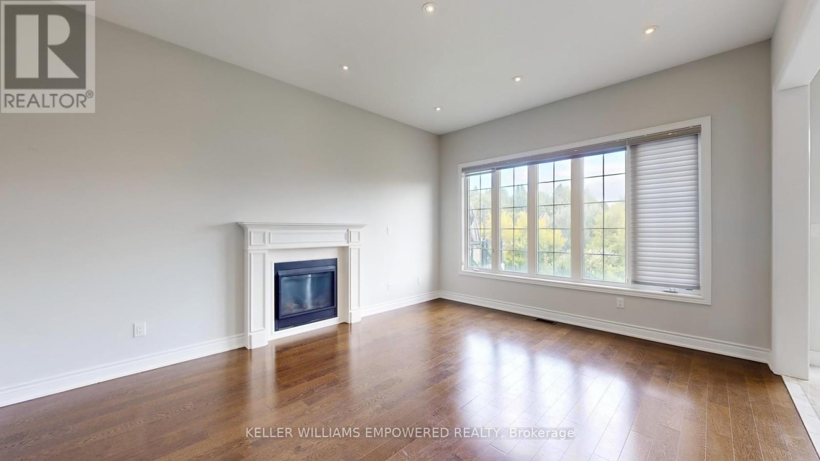 138 Crane Street, Aurora, Ontario  L4G 0W2 - Photo 6 - N12399115