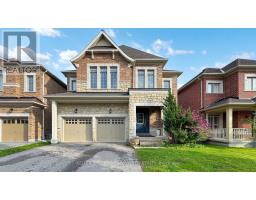 138 CRANE STREET, Aurora, Ontario