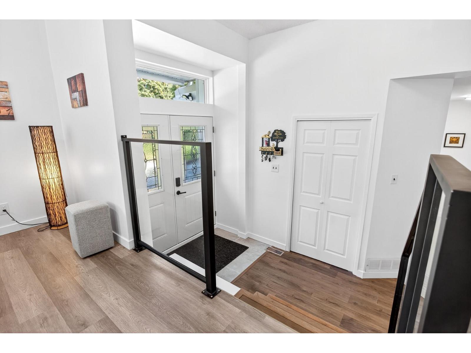11906 100 Avenue, Surrey, British Columbia  V3V 2W1 - Photo 5 - R3046915