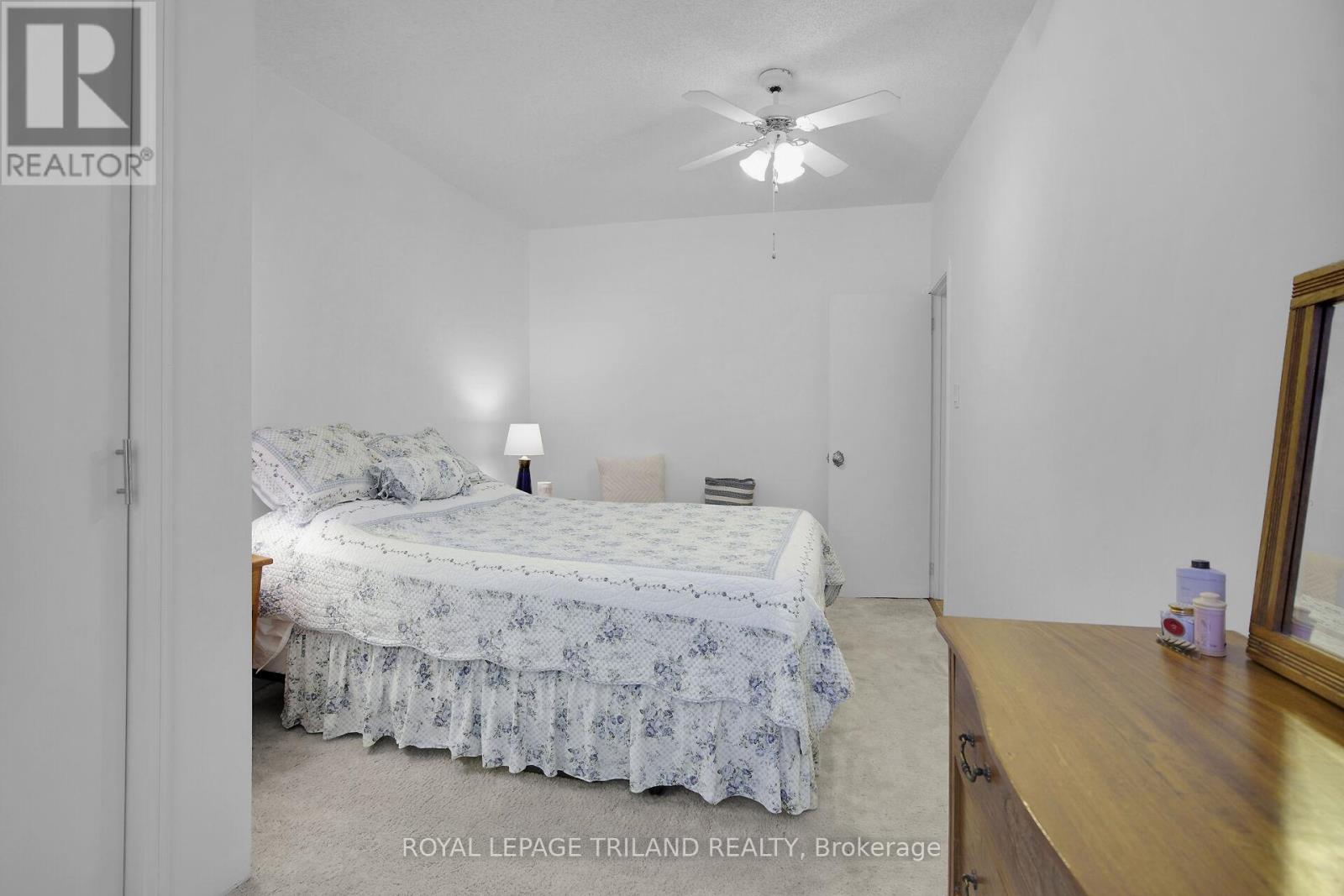 209 Water Street, Lucan Biddulph, Ontario  N0M 2J0 - Photo 17 - X12249756