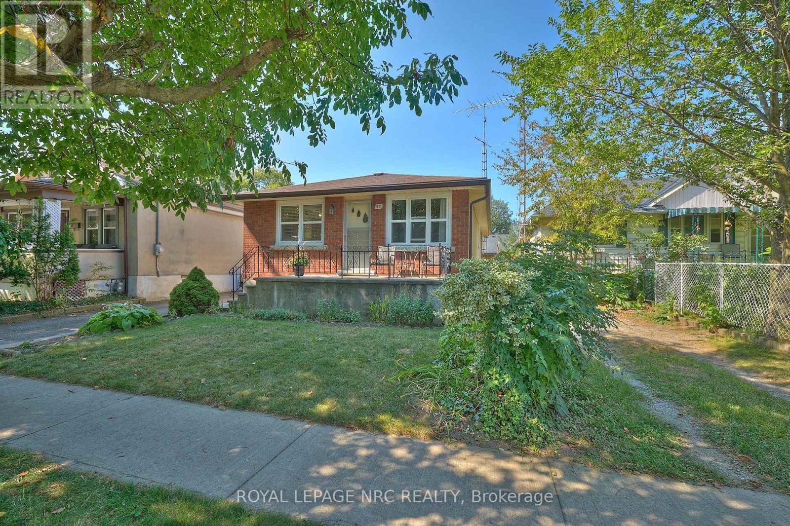 53 CONCORD AVENUE, St. Catharines, Ontario