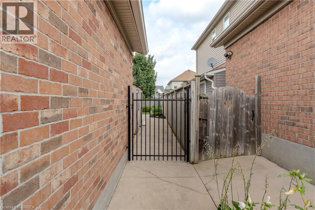 111 Amanda Walk, Cambridge, Ontario  N3C 4K7 - Photo 33 - 40763858