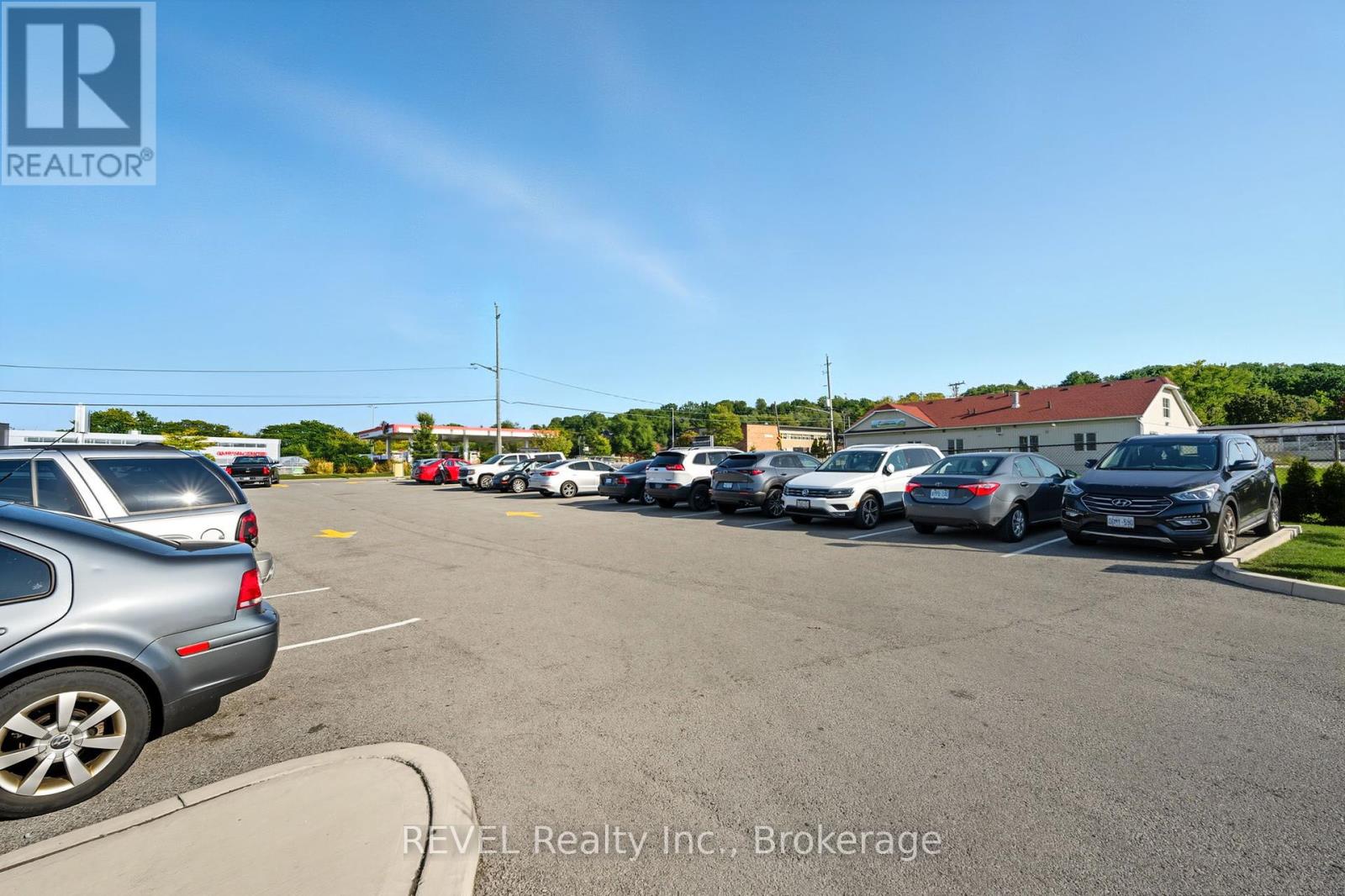 9 - 290 Glendale Avenue, St. Catharines, Ontario  L2T 2L3 - Photo 45 - X12323122