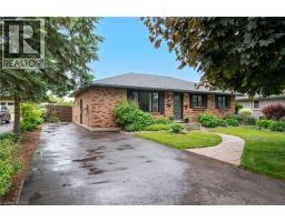 3 KAMPS Crescent, Tillsonburg, Ontario