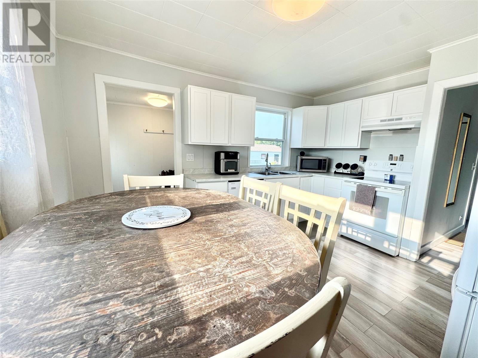 12 Bowater Avenue, Lewisporte, Newfoundland & Labrador  A0G 3A0 - Photo 6 - 1290284