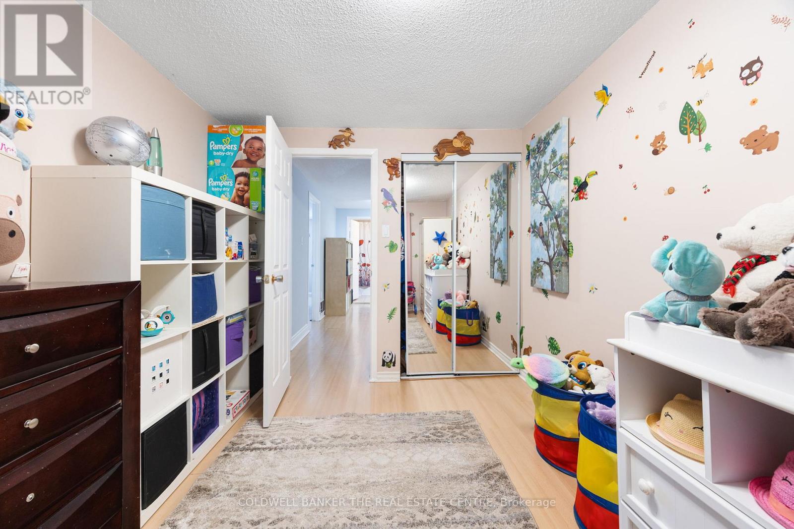 23 Riviera Drive W, Vaughan, Ontario  L4K 2H9 - Photo 17 - N12399145