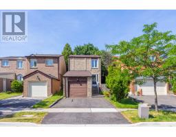 23 RIVIERA DRIVE W