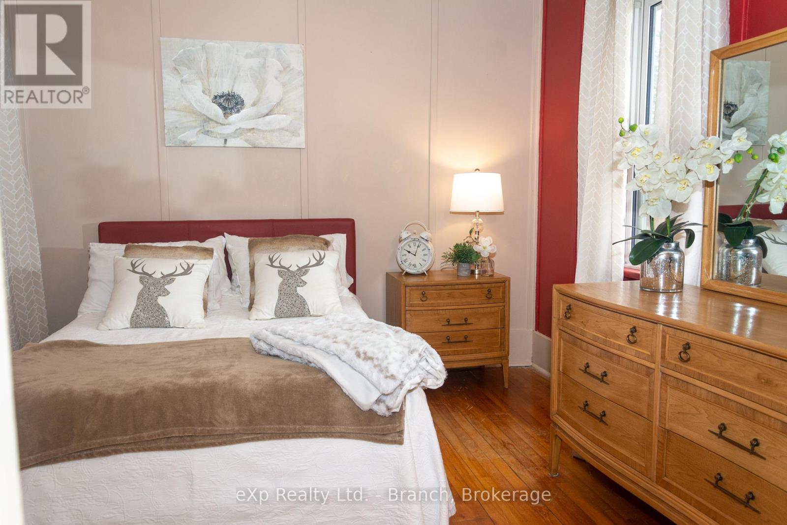 54 Sixth Street, Smooth Rock Falls, Ontario  P0L 2B0 - Photo 13 - T12399171