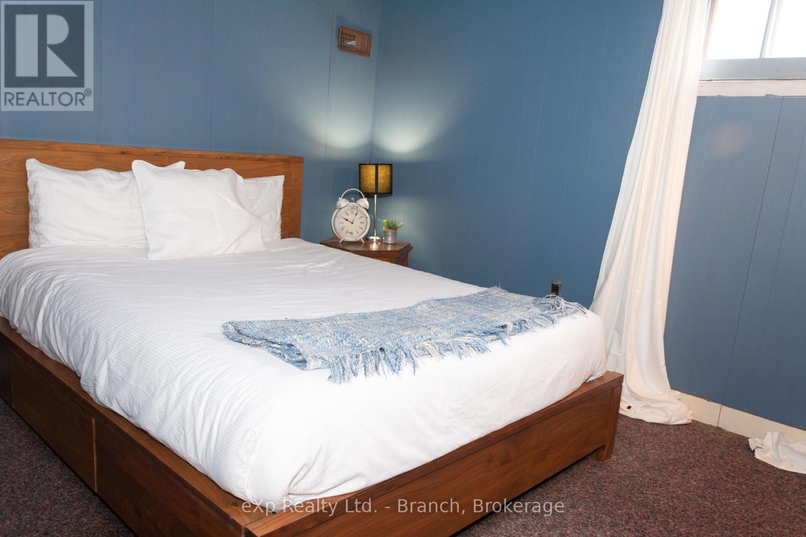 54 Sixth Street, Smooth Rock Falls, Ontario  P0L 2B0 - Photo 18 - T12399171