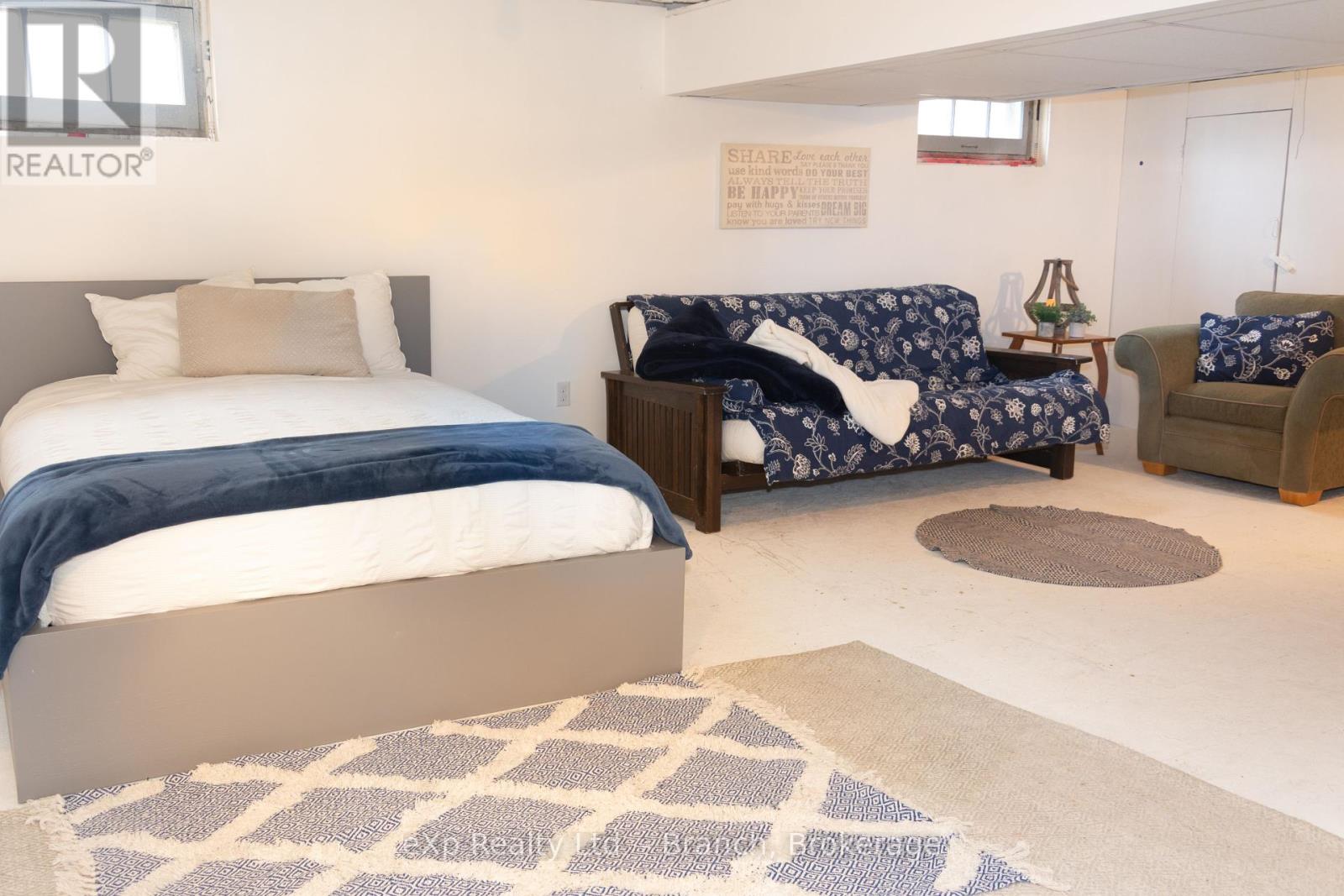 54 Sixth Street, Smooth Rock Falls, Ontario  P0L 2B0 - Photo 21 - T12399171