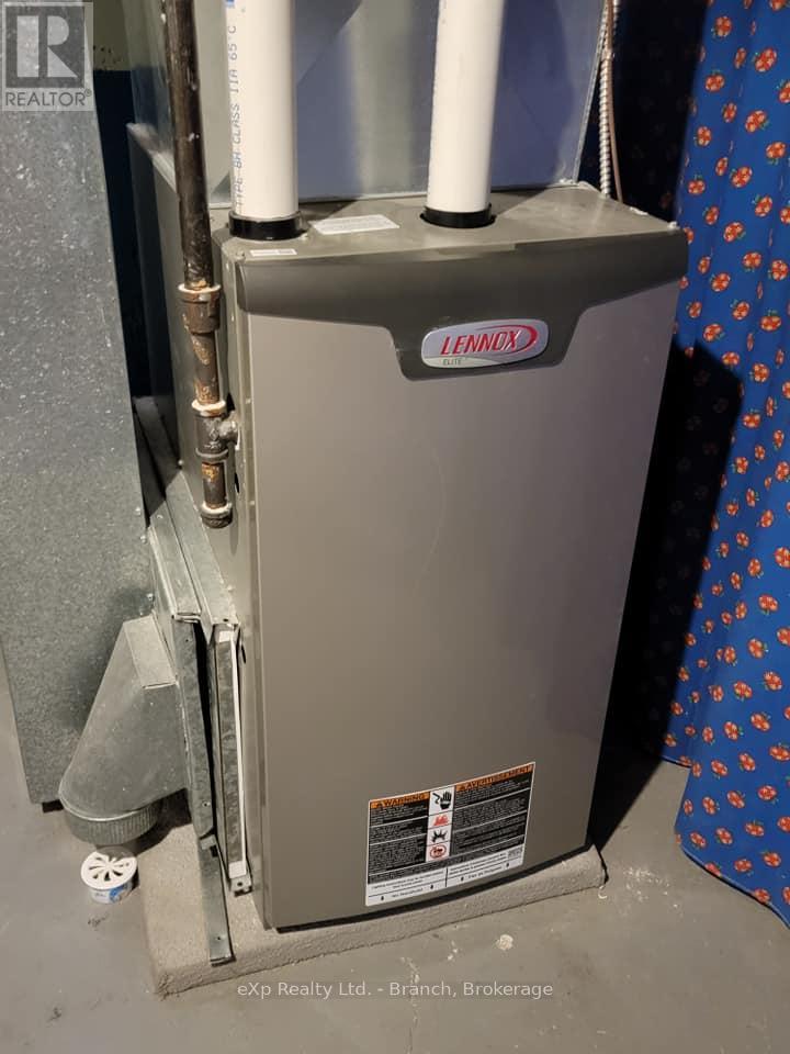 54 Sixth Street, Smooth Rock Falls, Ontario  P0L 2B0 - Photo 25 - T12399171