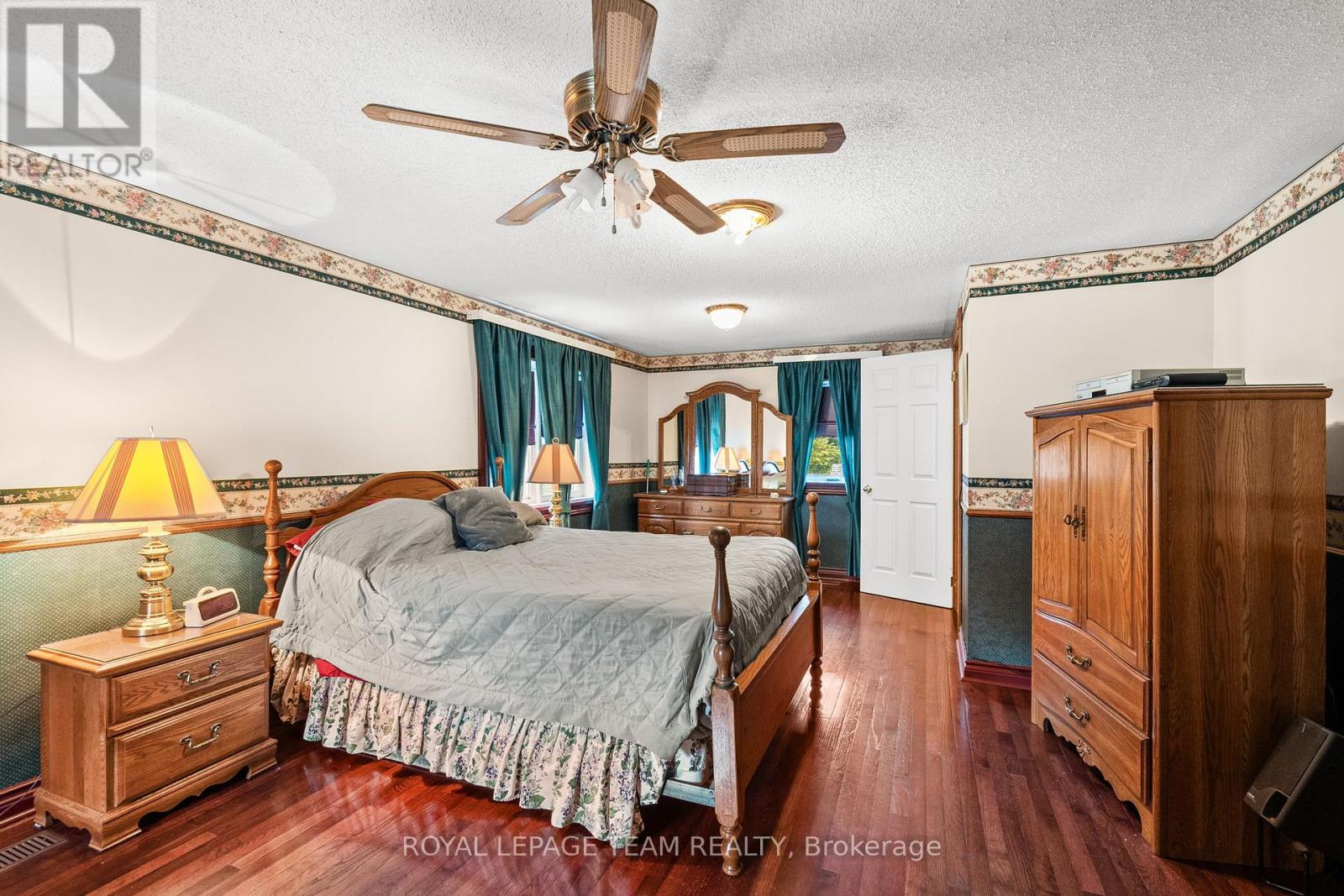34 Princess Street, Carleton Place, Ontario  K7C 2M5 - Photo 27 - X12399150