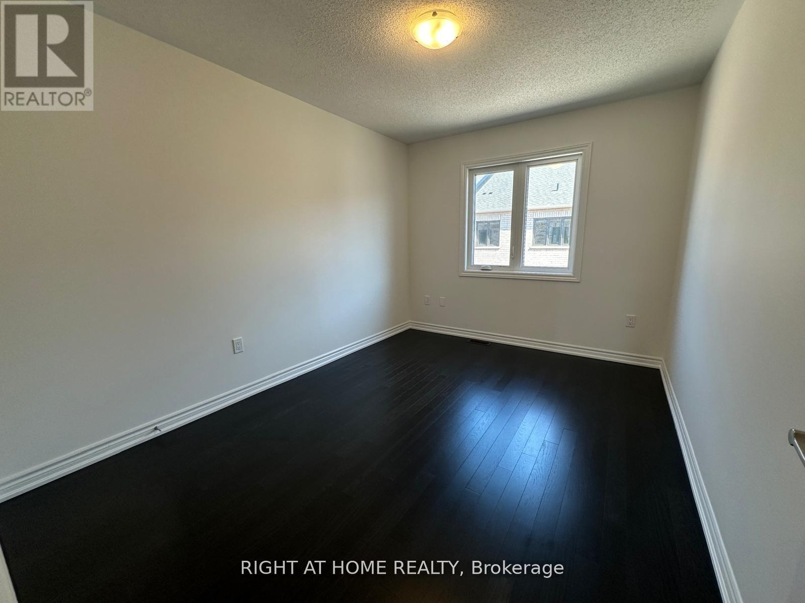 516 Celandine Terrace, Milton, Ontario  L9E 1Z8 - Photo 15 - W12399131