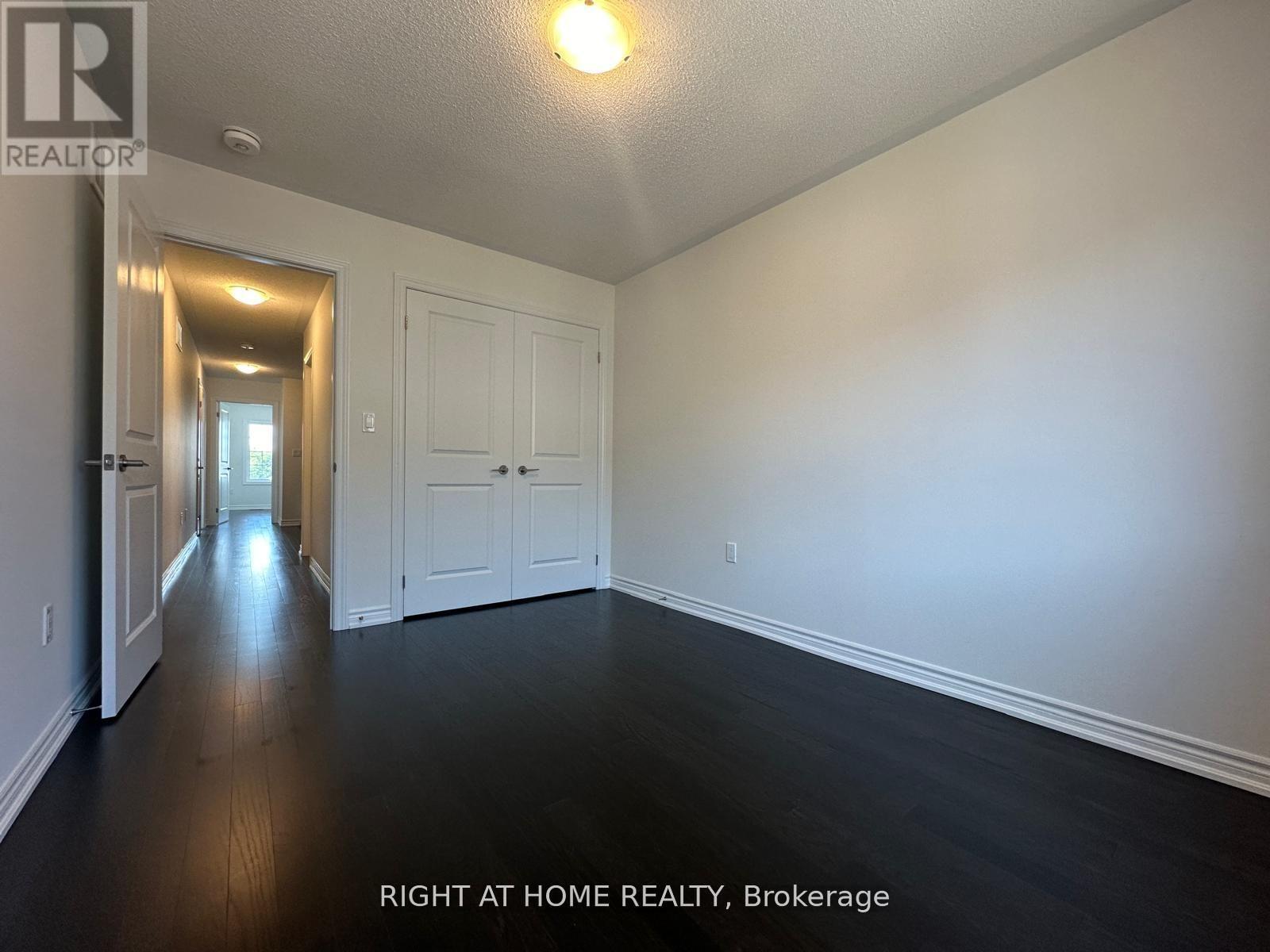 516 Celandine Terrace, Milton, Ontario  L9E 1Z8 - Photo 20 - W12399131