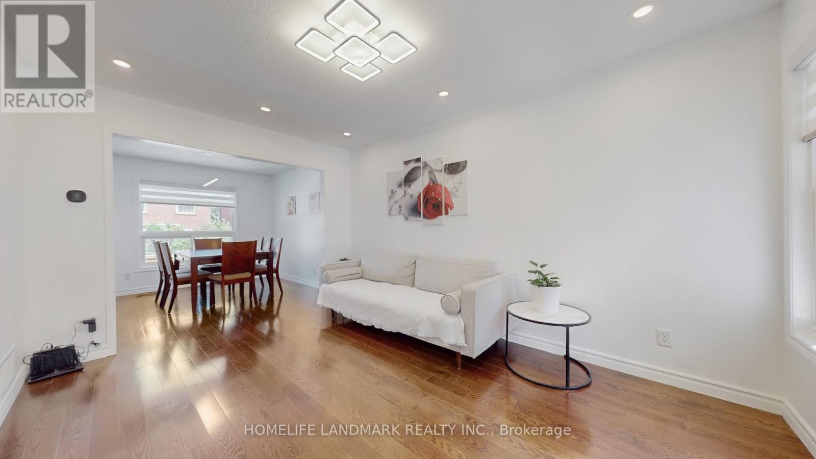 Property at 373 KINGSBRIDGE GARDEN CIRCLE image 2