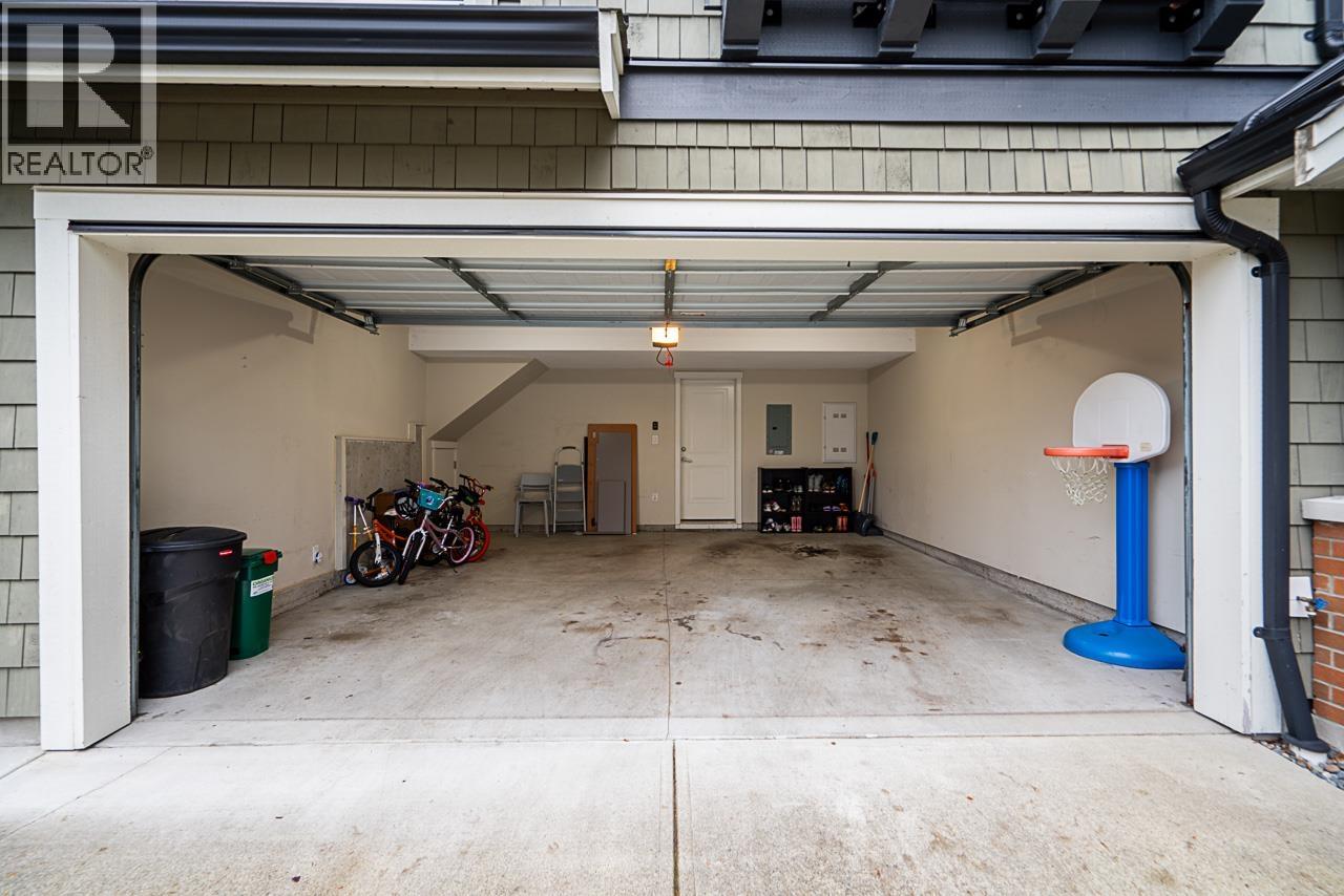 37 3461 Princeton Avenue, Coquitlam, British Columbia  V3E 0M2 - Photo 36 - R3046871