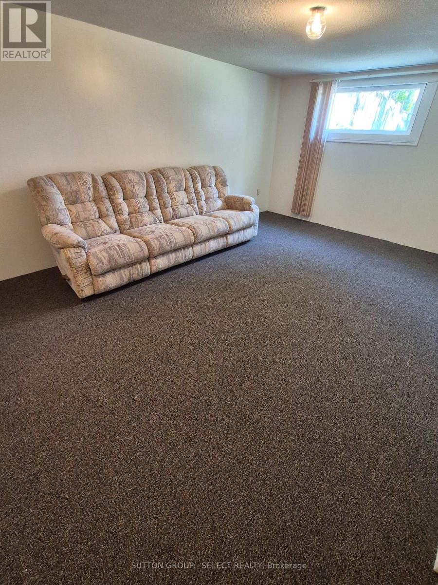 74 Bloomsbury Court, London East, Ontario  N5V 3N8 - Photo 10 - X12373813