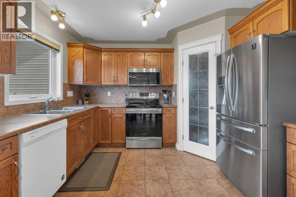 Property at 37 Reynolds Road image 5