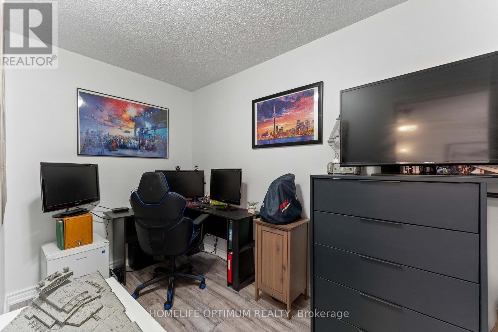 Property at 1076 - 100 MORNELLE COURT image 5