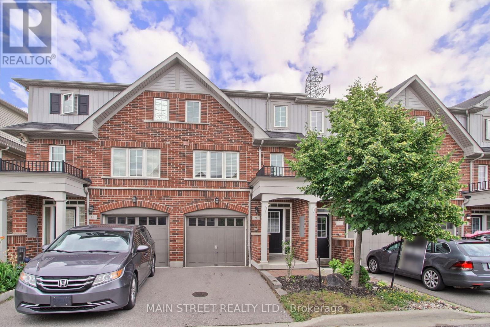 9 MAGPIE WAY E, Whitby, Ontario