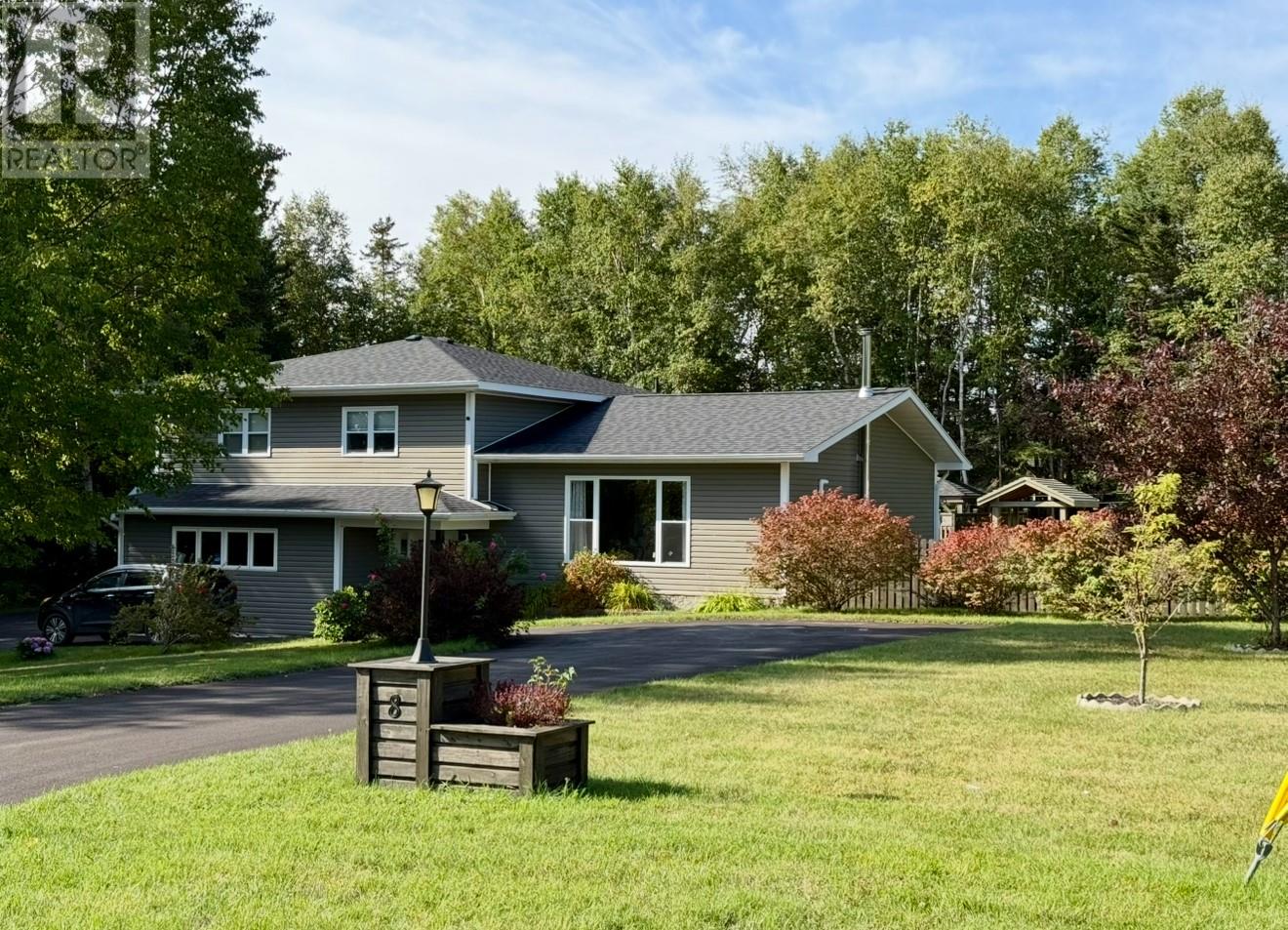 8 - 10 Riverview Place, Deer Lake, Newfoundland & Labrador  A8A 3K1 - Photo 1 - 1290348
