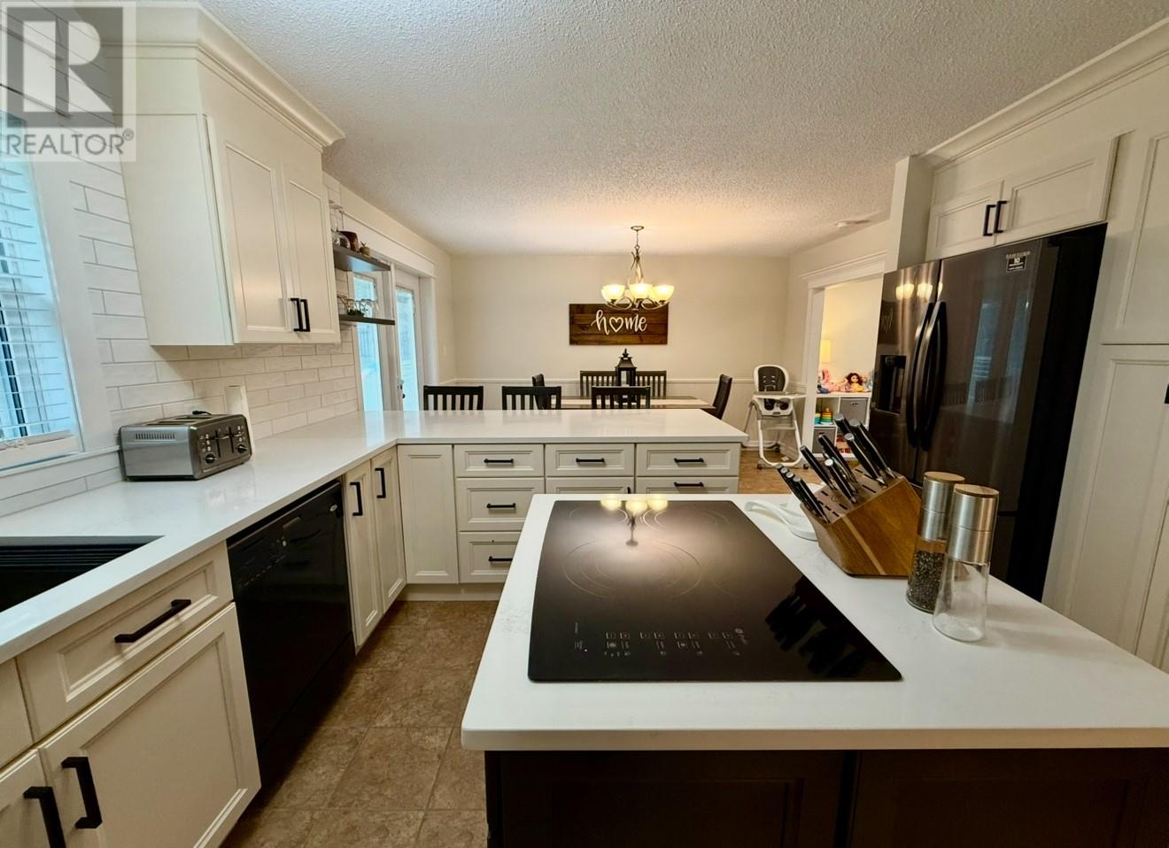8 - 10 Riverview Place, Deer Lake, Newfoundland & Labrador  A8A 3K1 - Photo 8 - 1290348