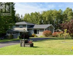 8 - 10 Riverview Place, Deer Lake, Newfoundland & Labrador