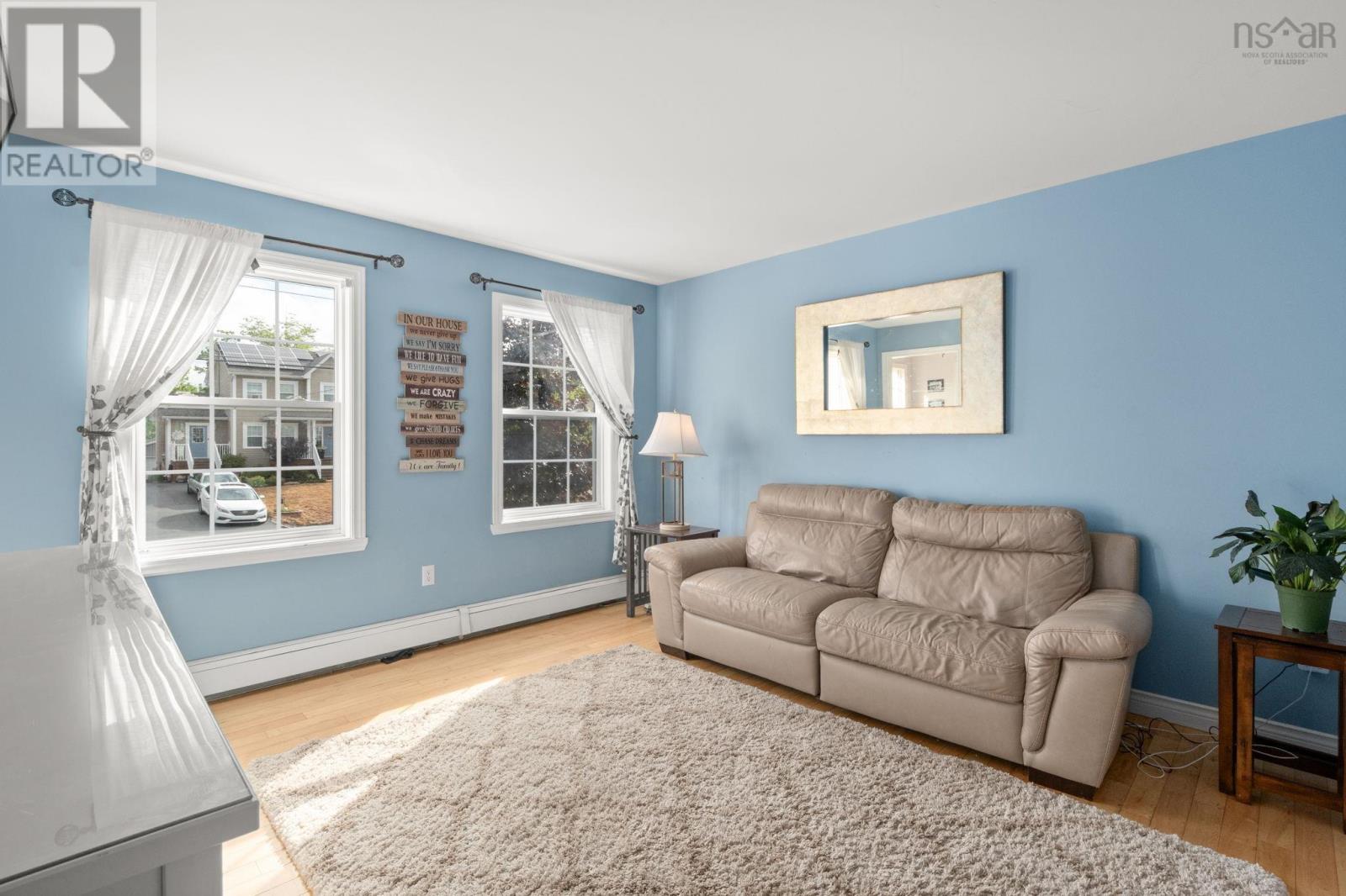 Property at 16 Lacy Anne Ave image 4
