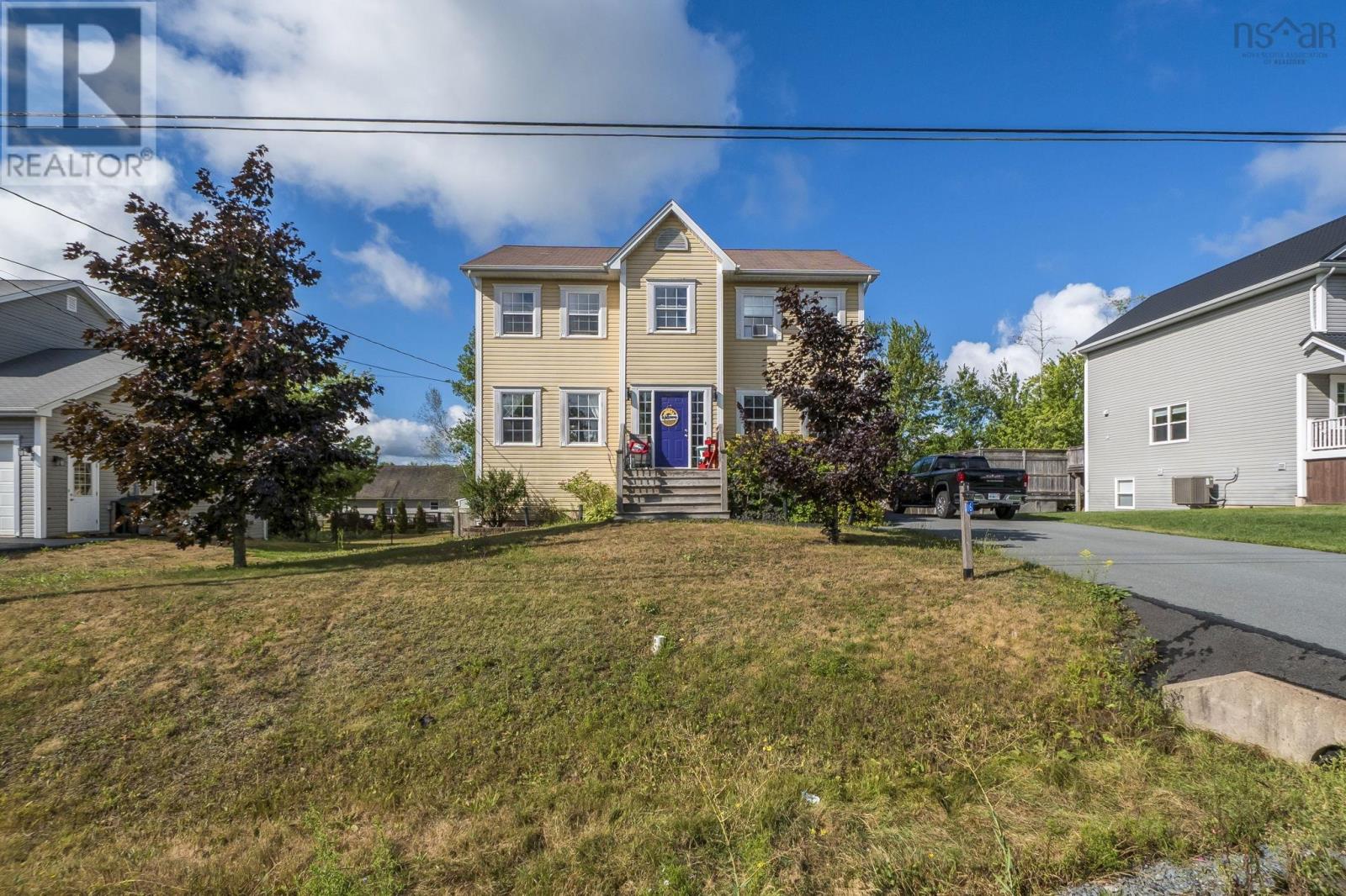 Property at 16 Lacy Anne Ave image 1