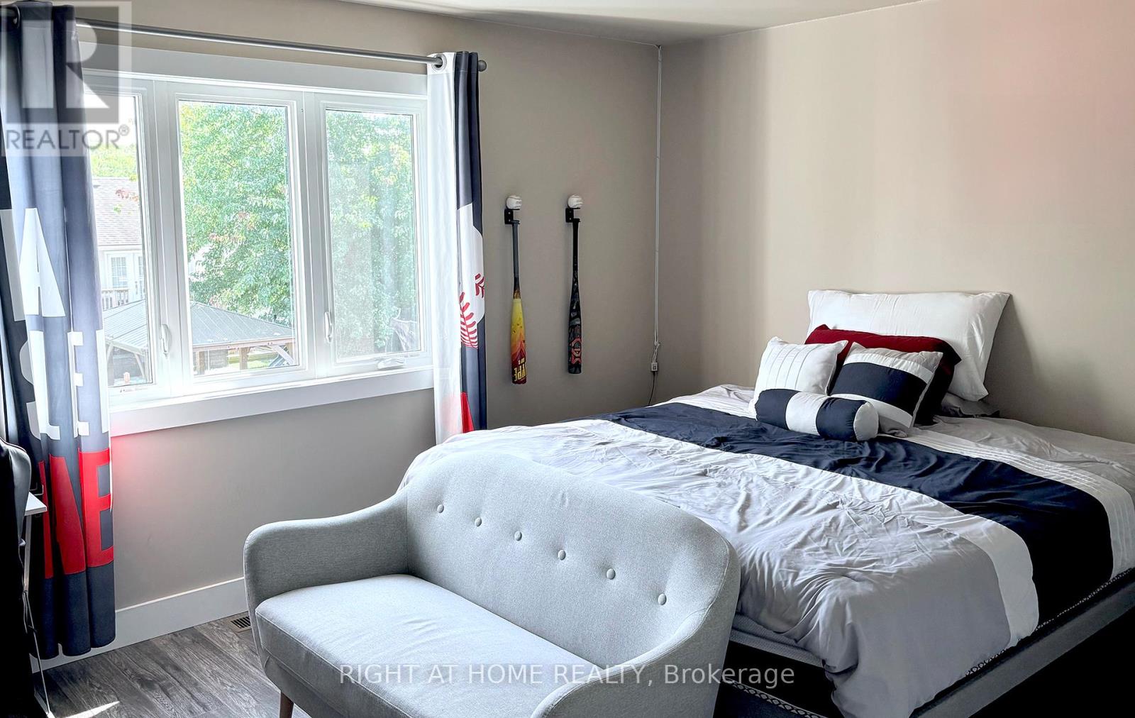 575 Oleary Lane, Tay (Victoria Harbour), Ontario  L0K 2A0 - Photo 21 - S12399166