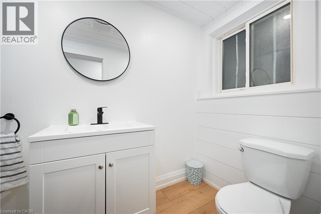 4968 King Street, Beamsville, Ontario  L3J 0R5 - Photo 10 - 40768501