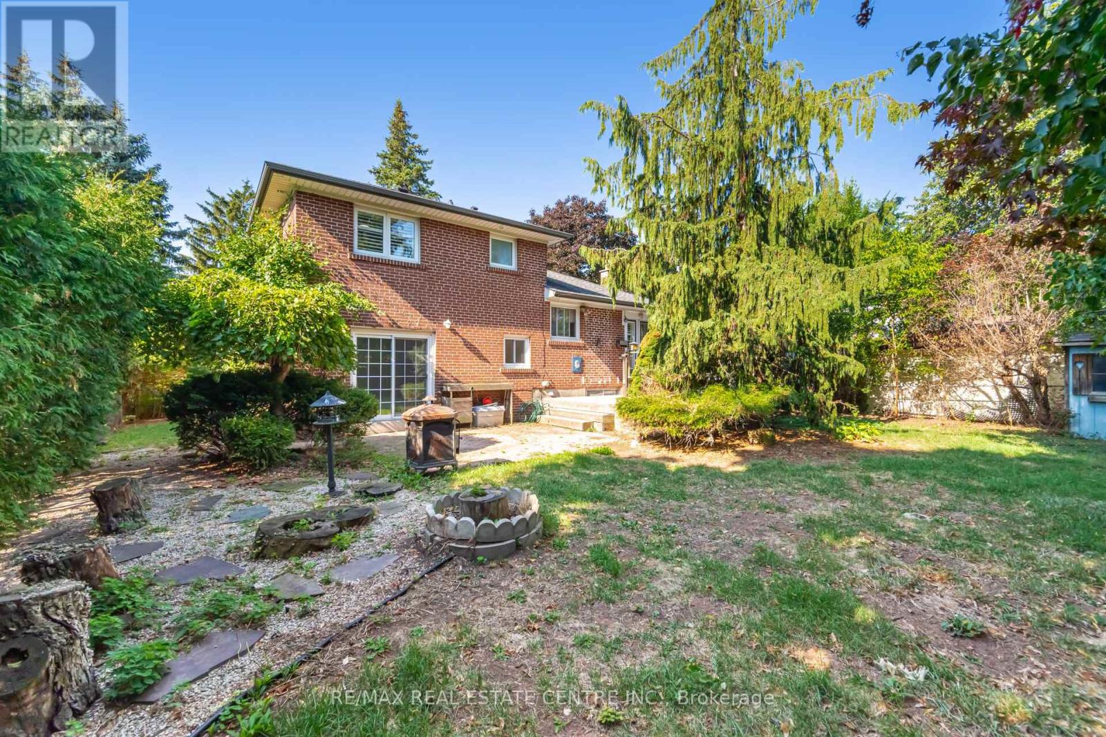 525 Swann Drive, Oakville, Ontario  L6L 3W9 - Photo 48 - W12399173