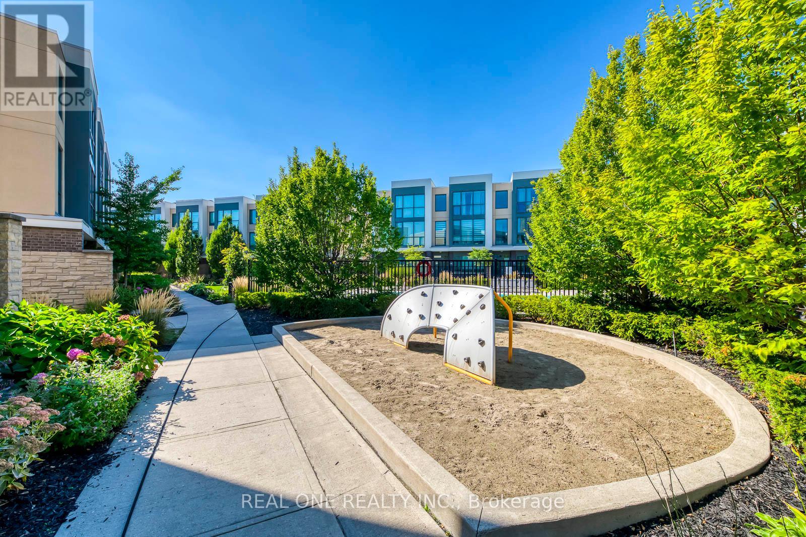 5 - 100 Little Creek Road, Mississauga, Ontario  L5R 0E9 - Photo 47 - W12399221