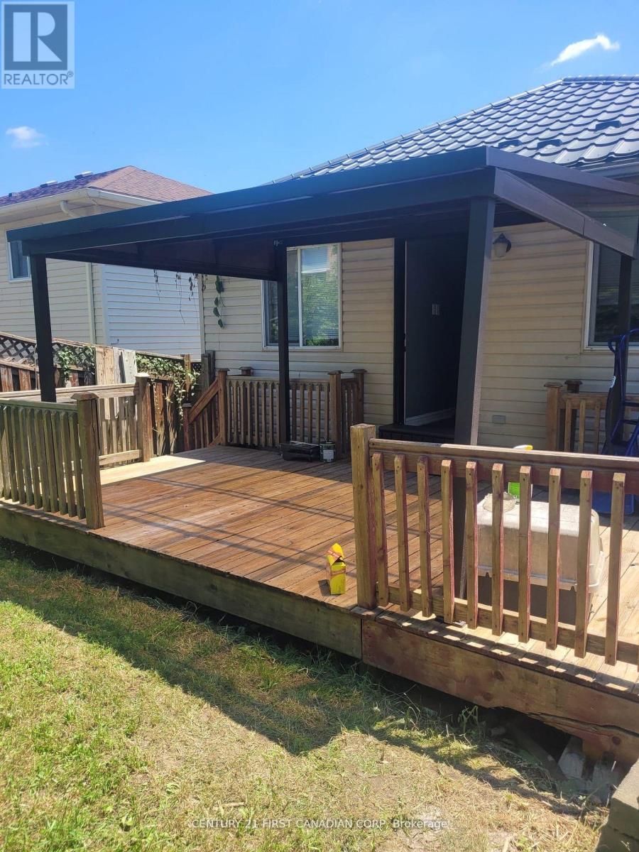 Lorem Ipsum Dol, London East, Ontario  N5W  - Photo 30 - DEMO28853450