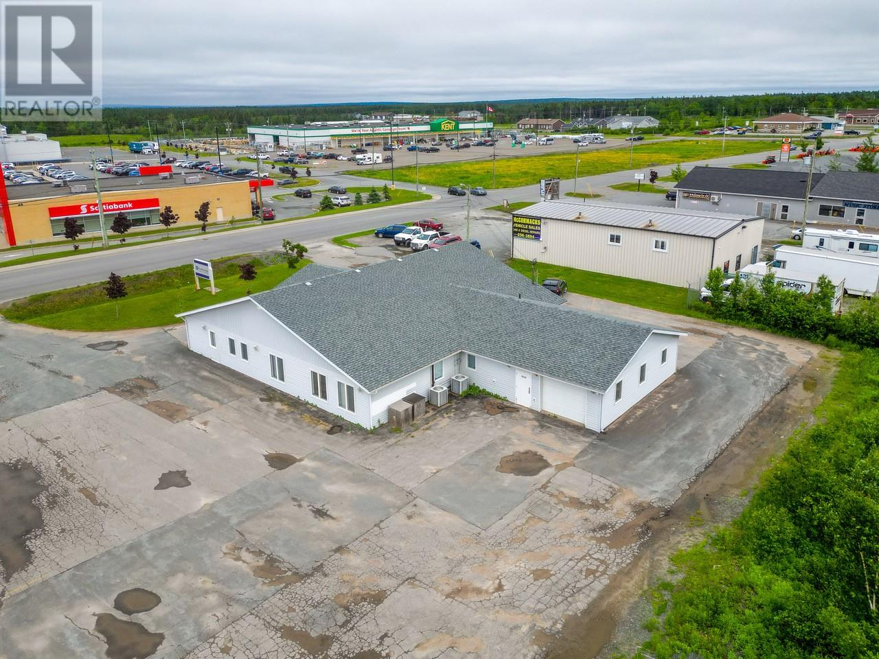 30 Roe Avenue, Gander, Newfoundland & Labrador  A1V 1W7 - Photo 4 - 1290073