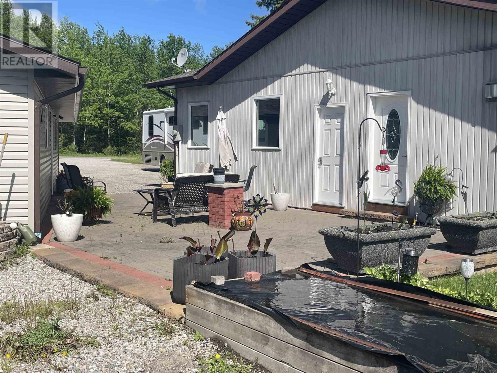 2 Lakeview Rd, Dryden, Ontario  P8N 2Y4 - Photo 3 - TB251693