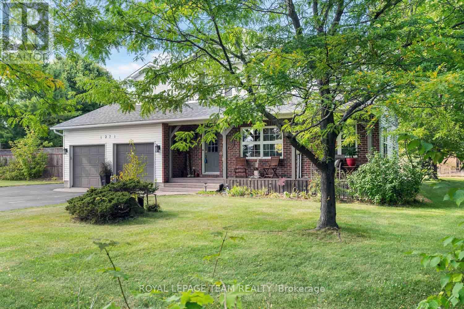 Property at 1271 COLLIER CRESCENT image 2