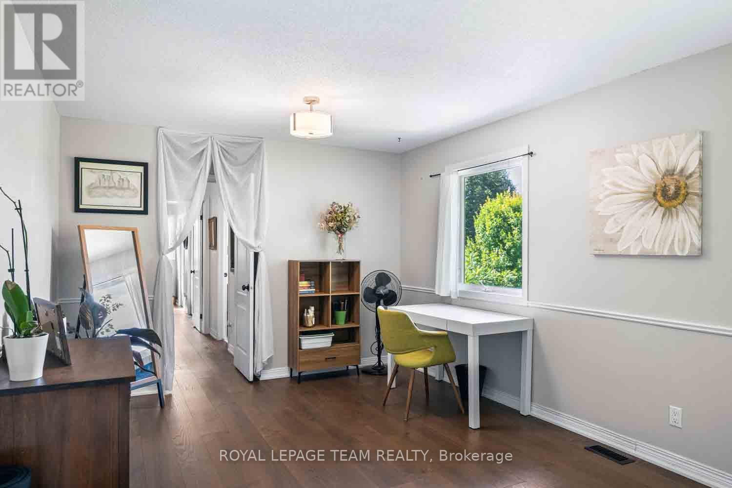 1271 Collier Crescent, Ottawa, Ontario  K4P 1C1 - Photo 28 - X12399241