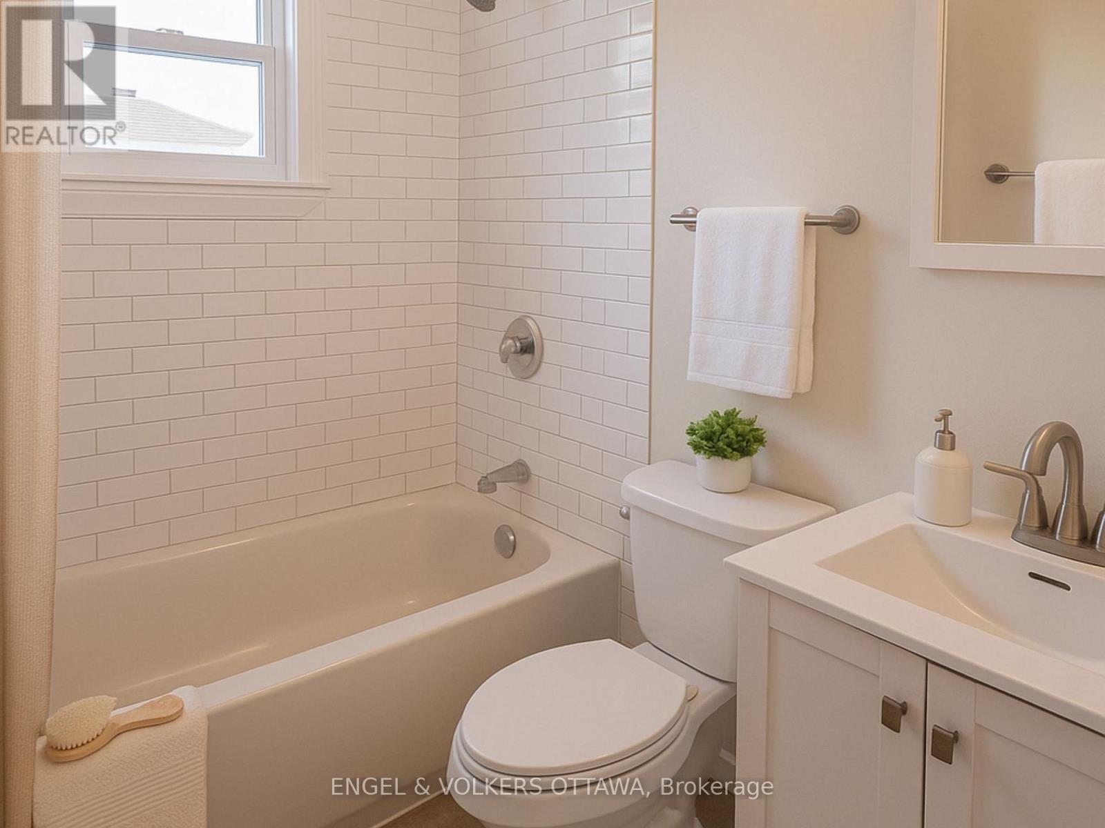 2114 Carling Avenue, Ottawa, Ontario  K2A 1G9 - Photo 13 - X12399247