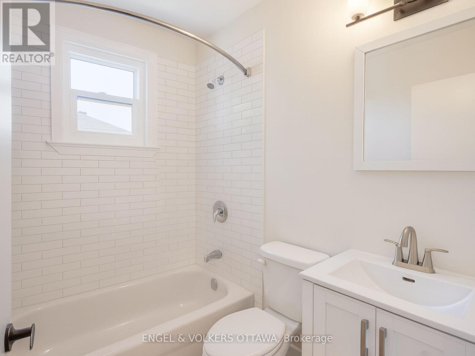 2114 Carling Avenue, Ottawa, Ontario  K2A 1G9 - Photo 14 - X12399247