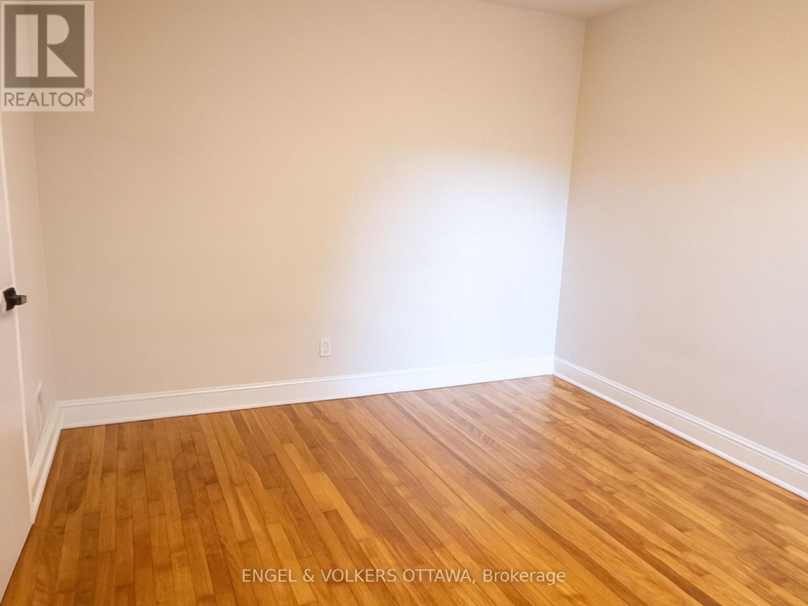 2114 Carling Avenue, Ottawa, Ontario  K2A 1G9 - Photo 16 - X12399247